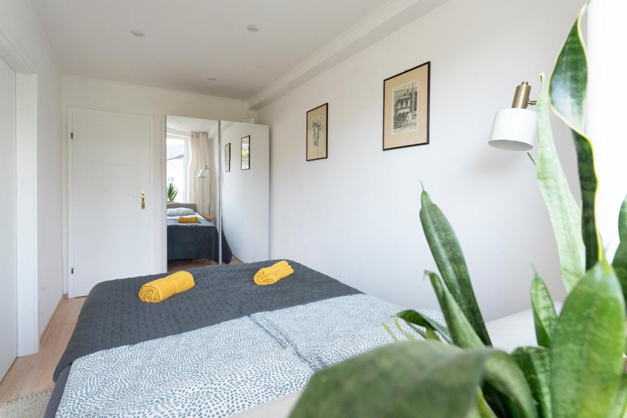 Greenpoint Hoza Apartment وارسو المظهر الخارجي الصورة